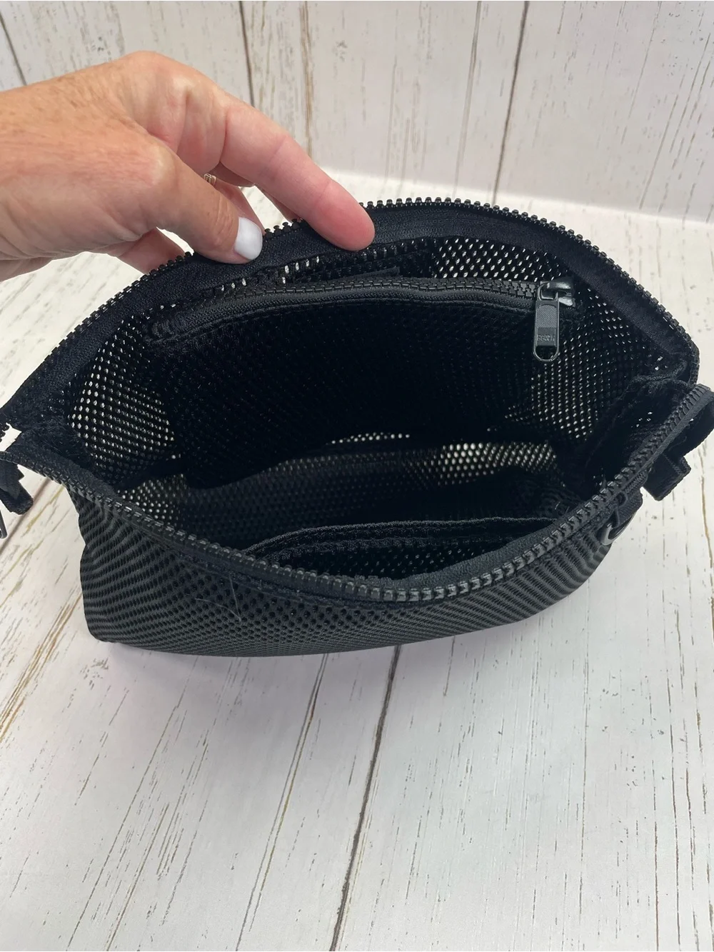 Dagne Dover Air Mesh Toiletry Bag *3L